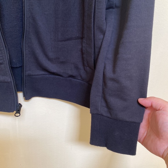 Kenneth Cole zipper sweater shirt - Picture 3 of 5